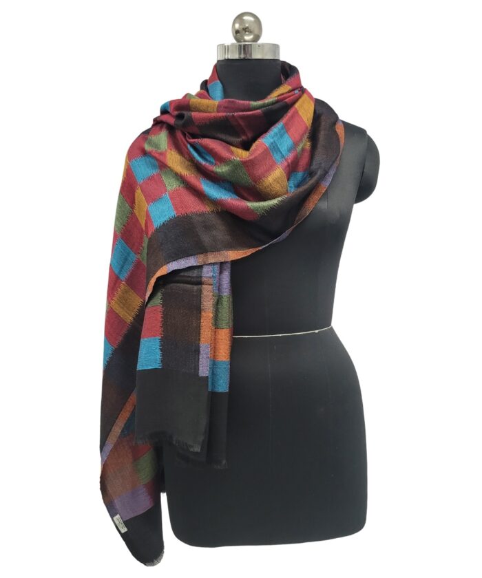 Stole Ikat Reversible - Image 3