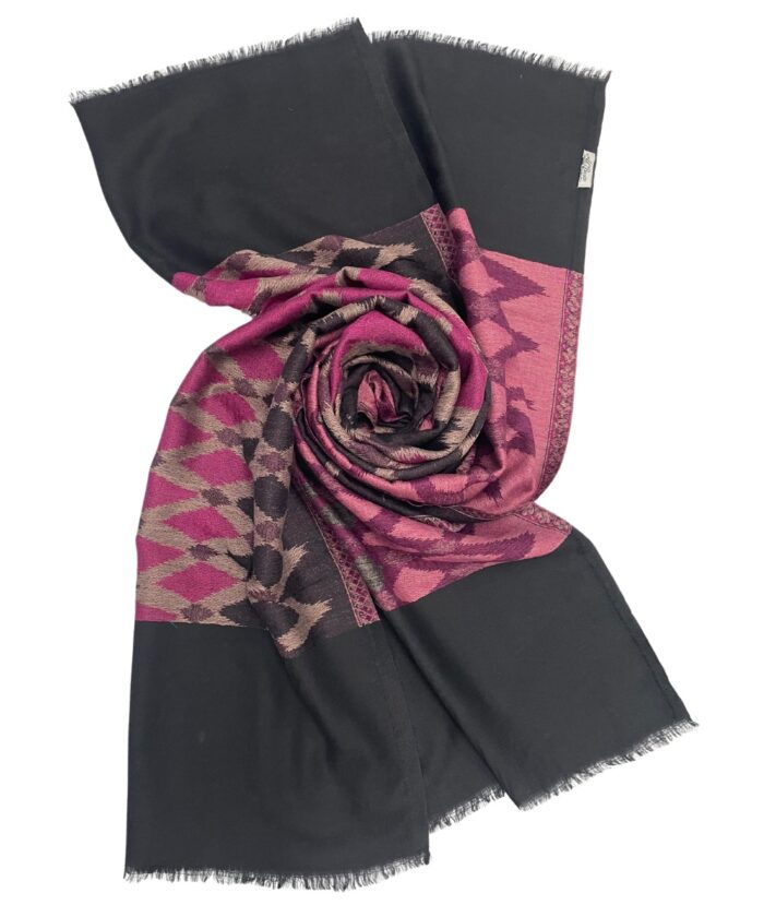 Stole Ikat Reversible - Image 4