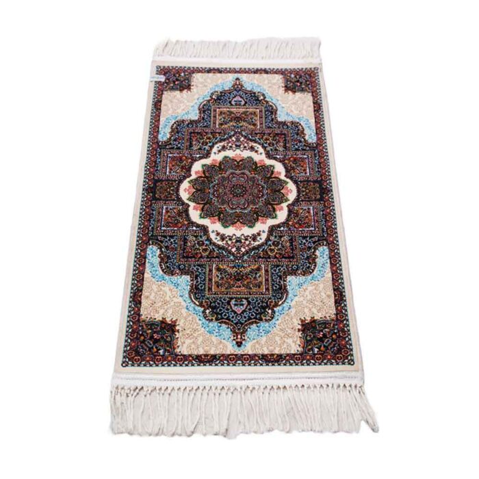 Oriental Woollen Carpet (1.5' x 3.5' Ft.) - Image 4