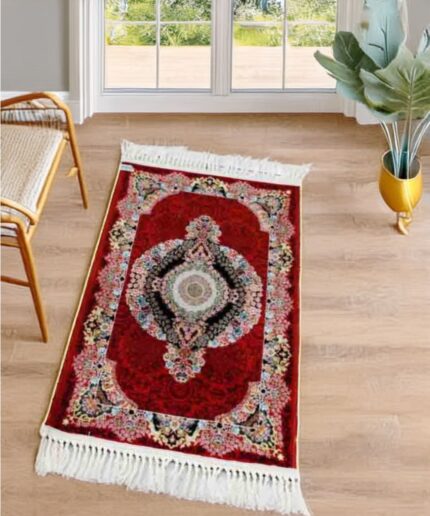 Oriental Woollen Carpet [2′ x 3′ Ft.]