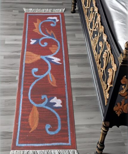 Floral HM Woollen Carpet (1.5' x 5' ft.)