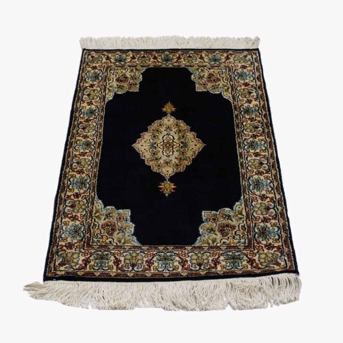 Cotton Oriental Carpet (2' x 3' Ft) - Image 3