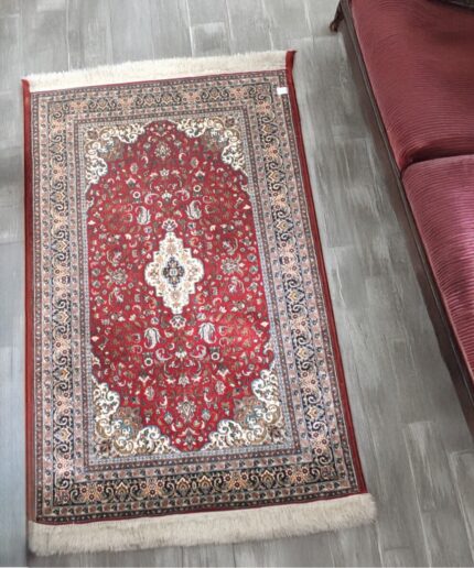 Carpet Floral Silk (2.5’ X 4’ft)