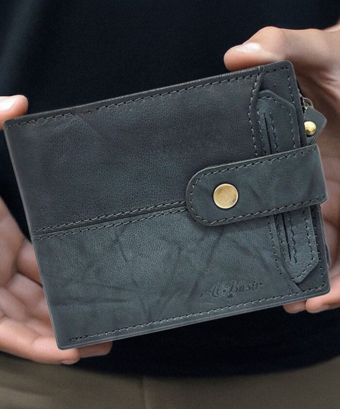 Wallet Bifold Leather - Image 1