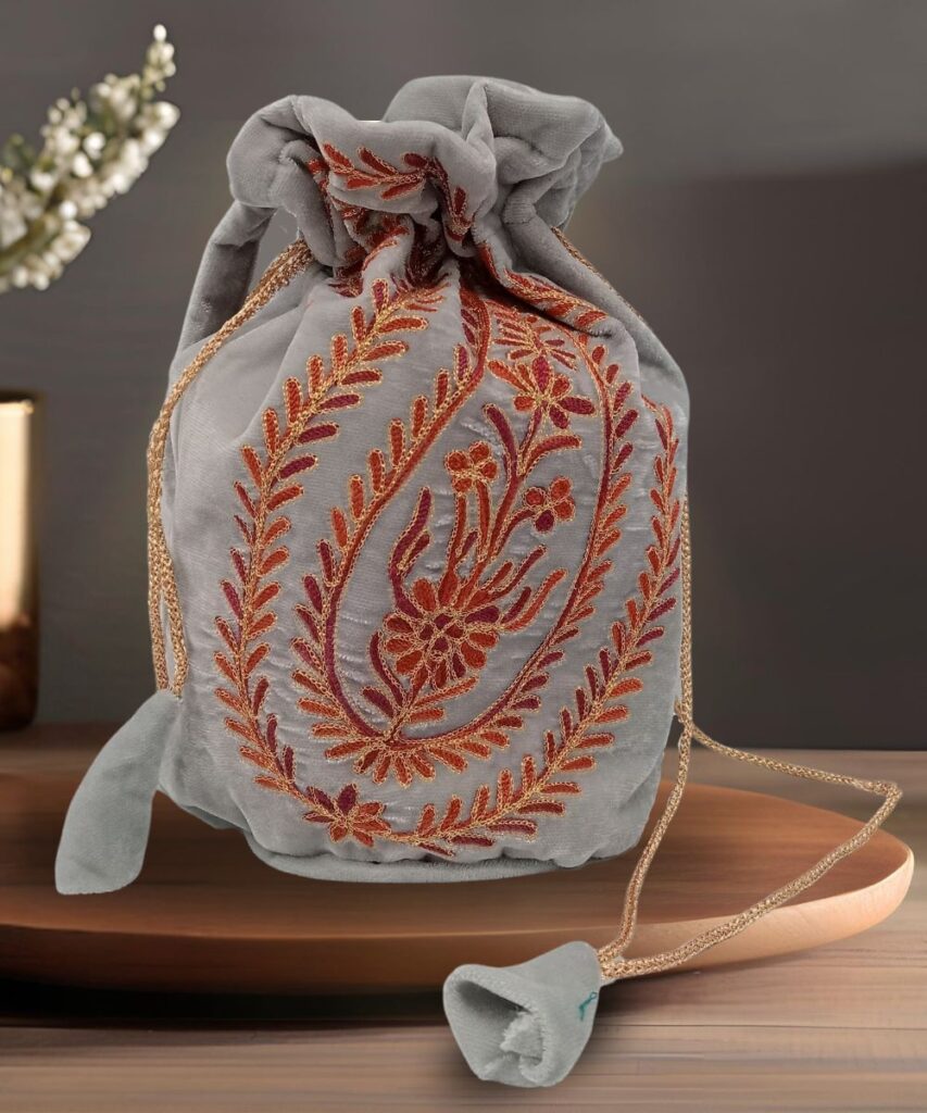 potli velvet