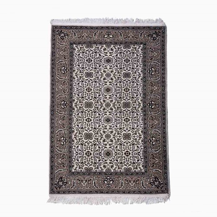 Oriental HM Woollen Carpet (4' x 6' Ft.) - Image 3