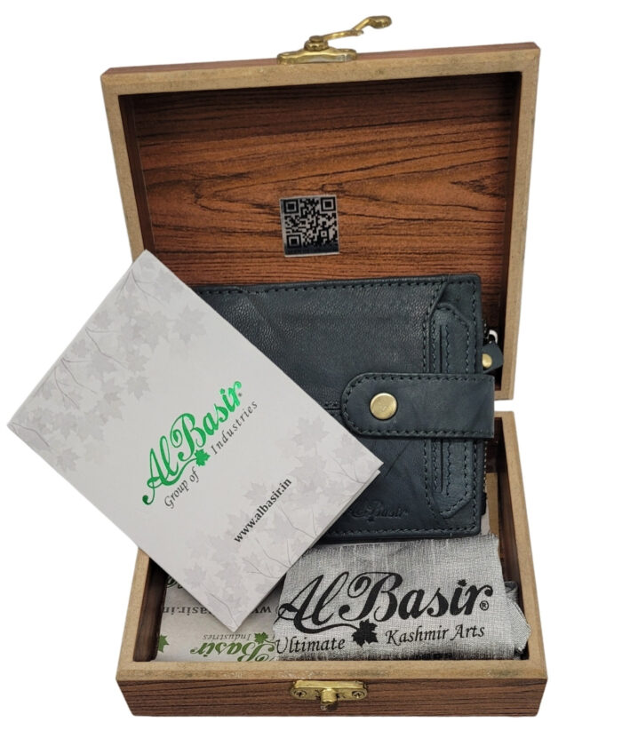 Wallet Bifold Leather - Image 6
