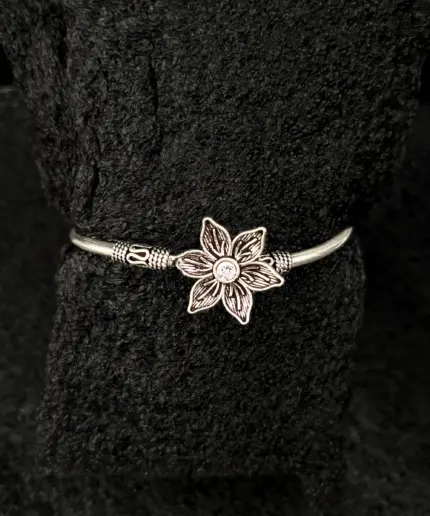 Silver Floral Bracelet