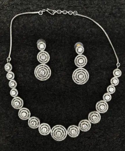 Necklace Set Studded