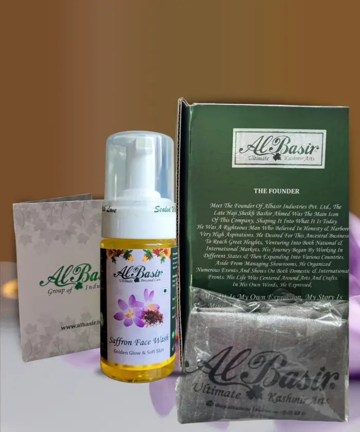 Saffron Face Wash - Image 5