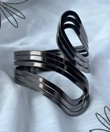 Bracelet Helix Cuff 4