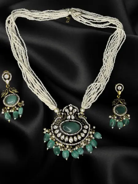 Necklace Natalie Moissanite