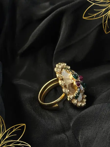 Ring Stone Studded