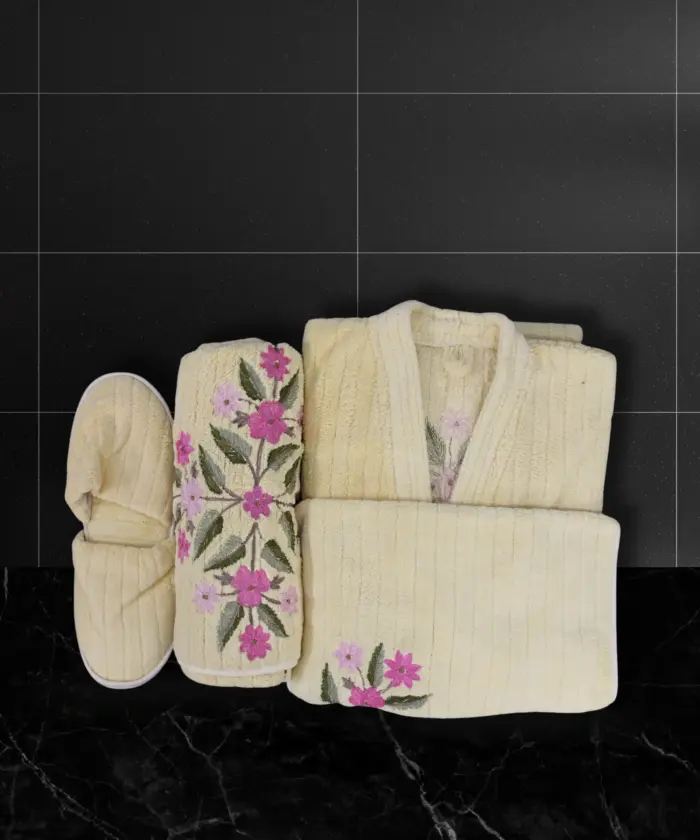 Bathrobe Set Emboridered - Image 4