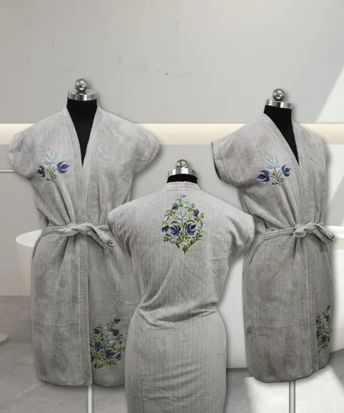 Bathrobe Set Emboridered - Image 2
