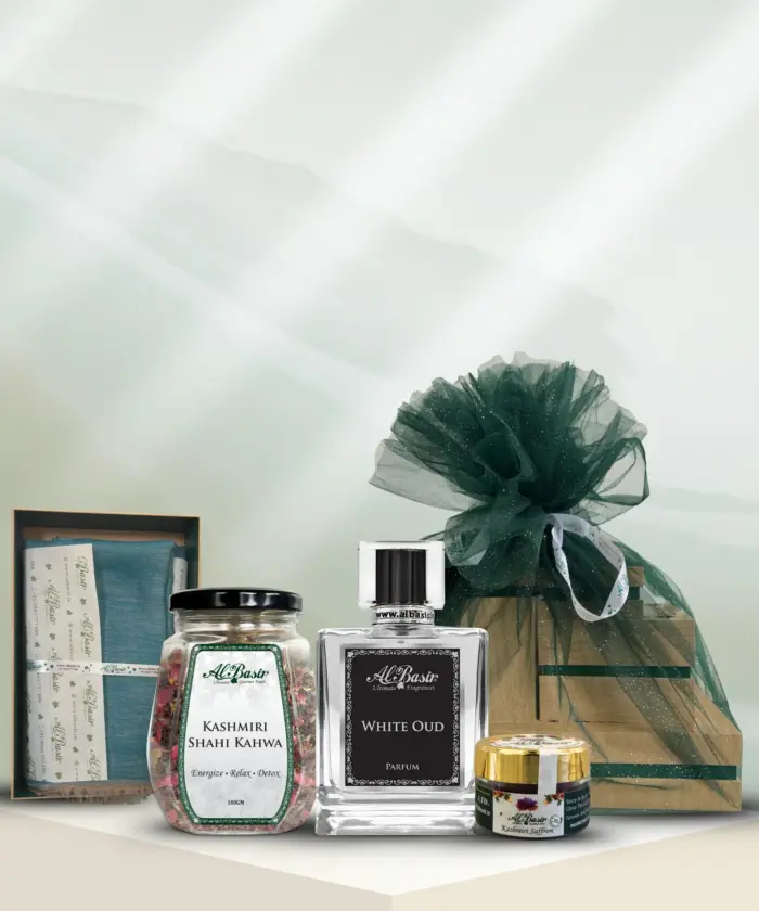 Festive Gift Hamper - Image 1